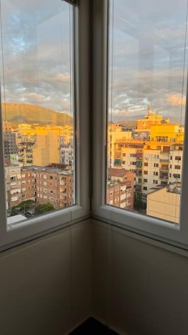 טיראנה Peace And Love Luxury Apartment In Center, New Bazaar 2 מראה חיצוני תמונה